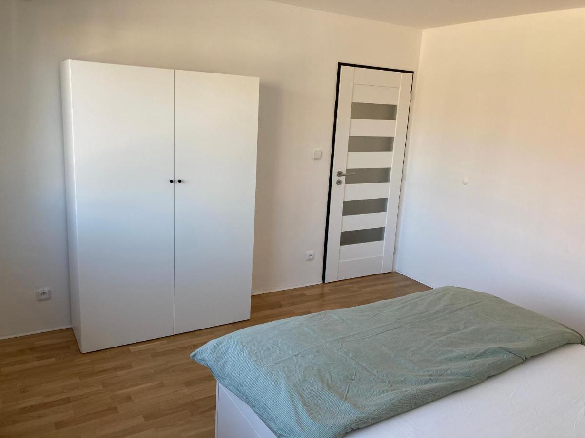 Apartman Maay Hlohovec Extérieur photo